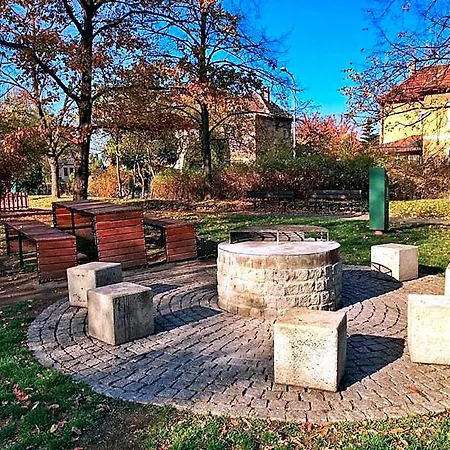 Hostel Eislerova Kolej Jarov *