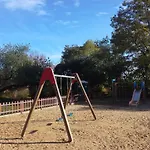 Хостел Eislerova Kolej Jarov *